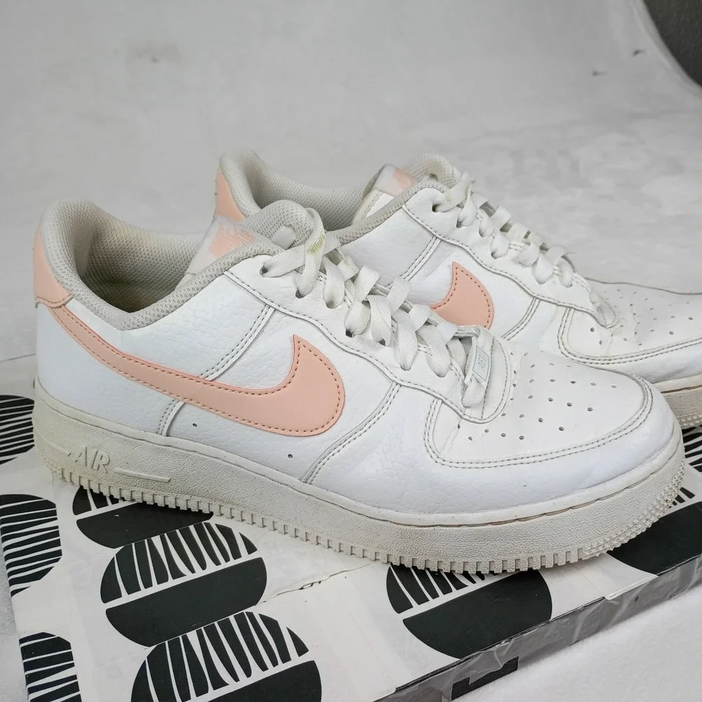 Nike Air Force 1 AF1 Low White Peach Pink Womens Sneakers DN1430-106 Size 11